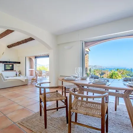 Superb Villa, Incredible Sea View Heated Swim Pool Willa Sainte-Maxime