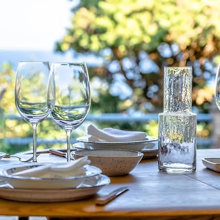 Superb Villa, Incredible Sea View Heated Swim Pool *