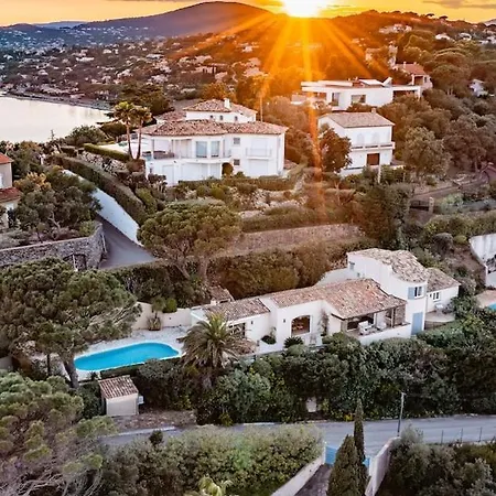 Superb Villa, Incredible Sea View Heated Swim Pool * Sainte-Maxime